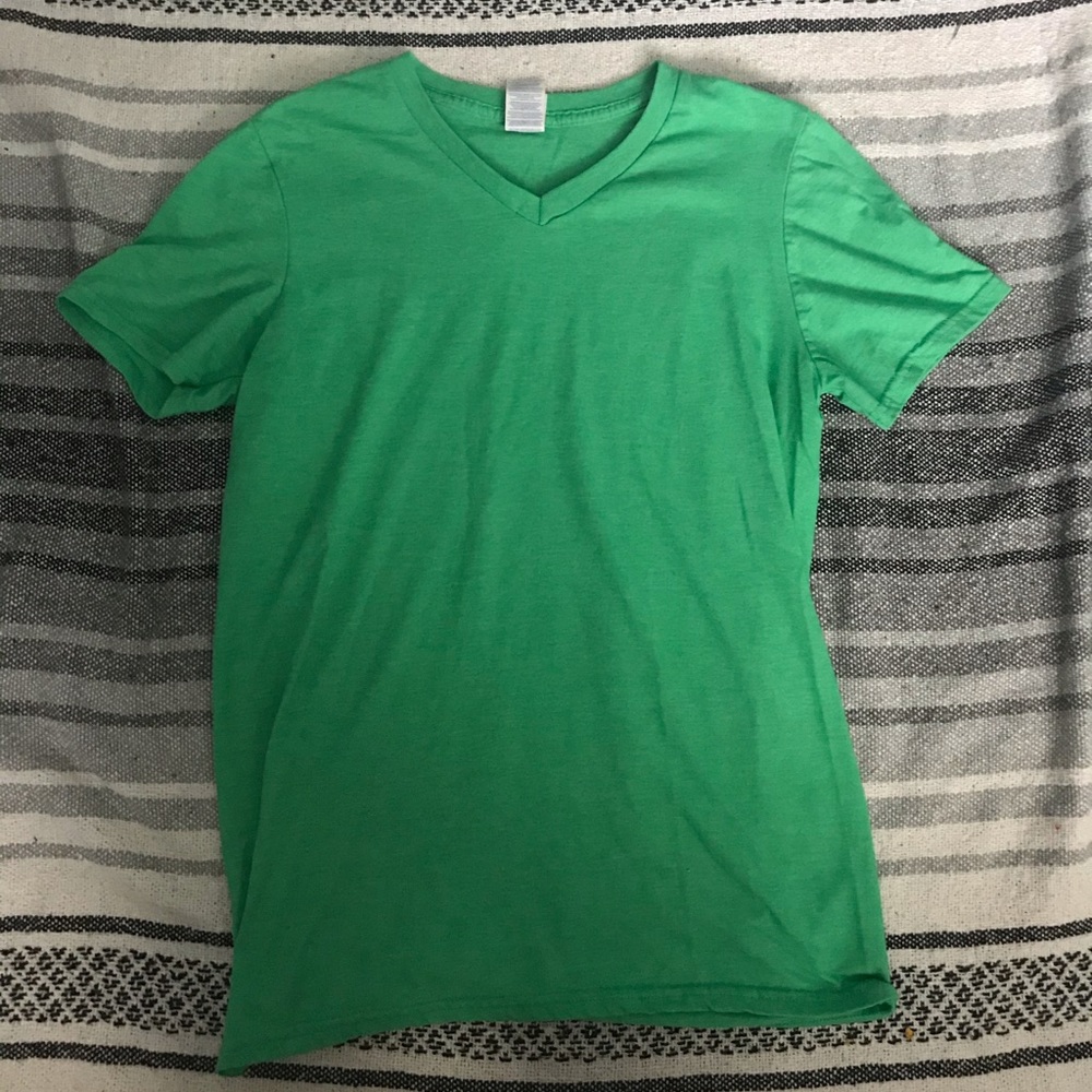 Gildan Green Tee